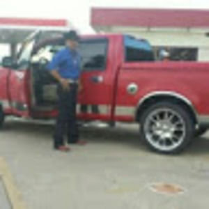 Meet your Posher, Agustin